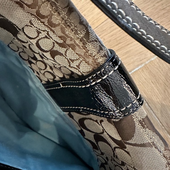 Coach purse handbag black leather with tan signature printed fabric - Picture 6 of 8